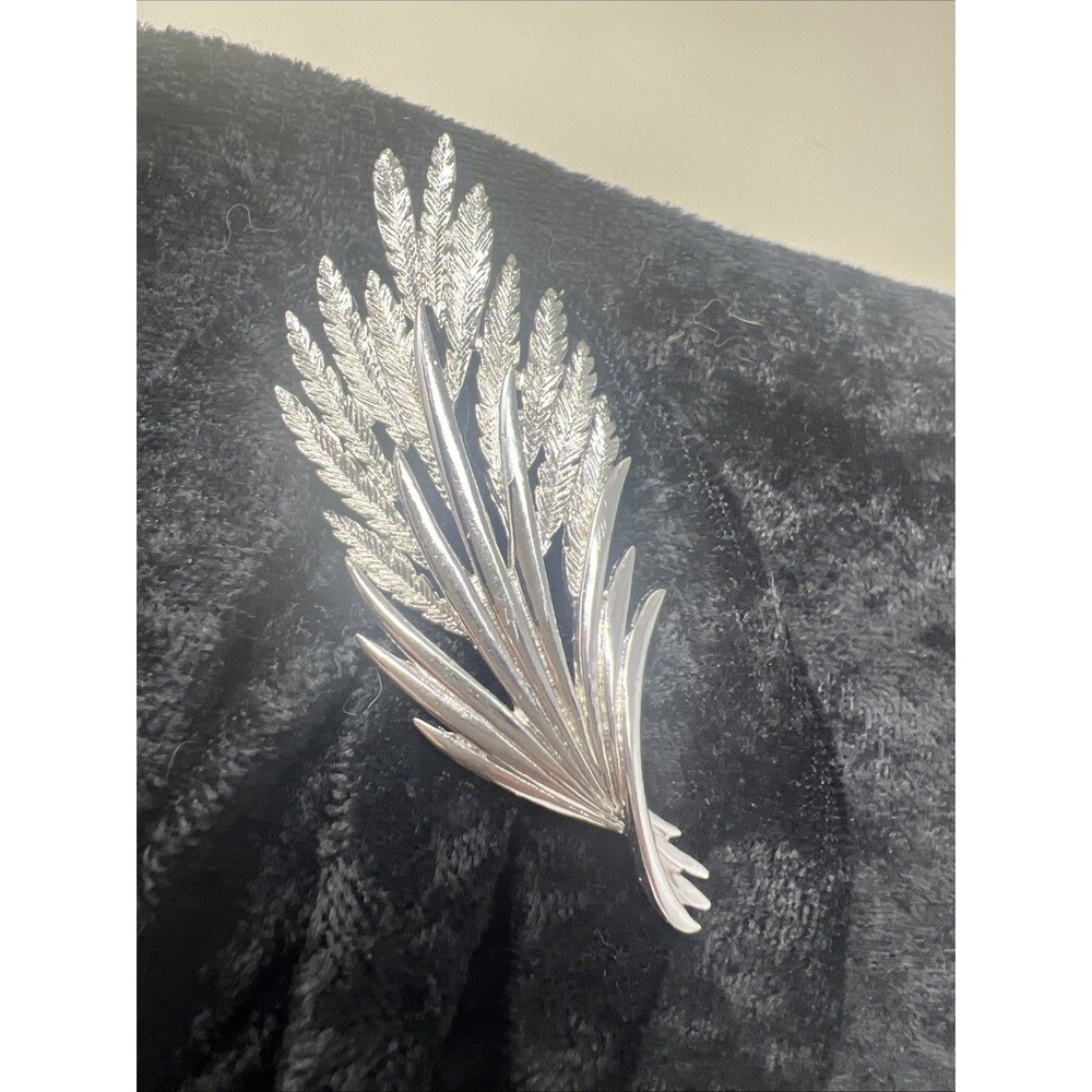 Vintage Monet Wheat Brooch Silver Leaf 3" Pin Gift Nature Leaves Naturalist Fern
